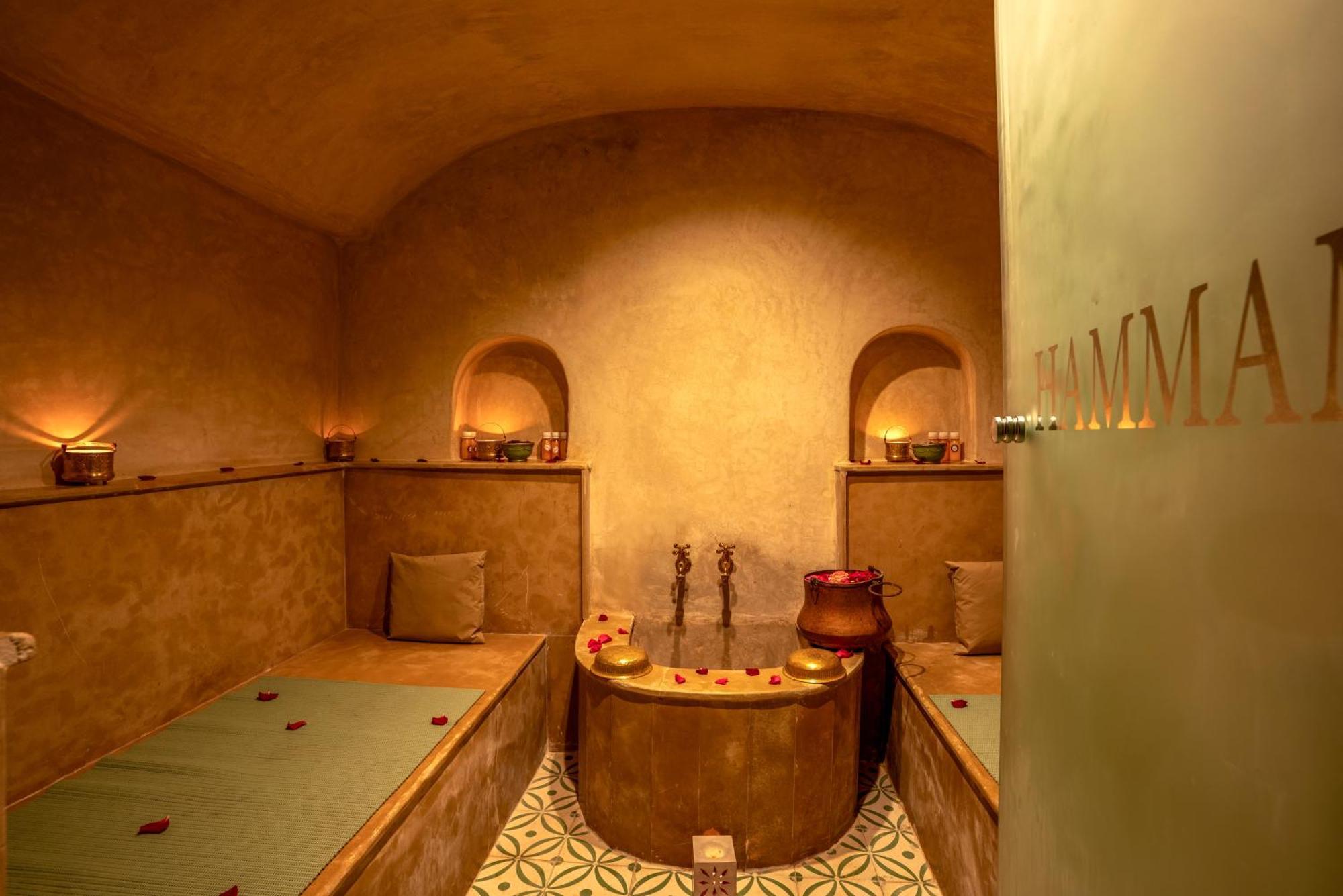 Yacouta Riad And Spa Marrakesh Bagian luar foto